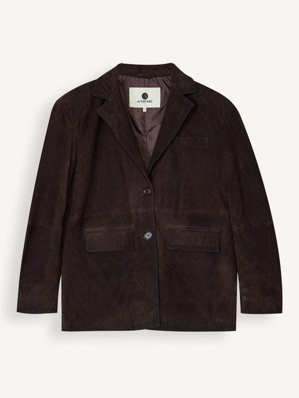 Ontdek de Jill suède blazer van Alter Ego in de kleur Donkerbruin bij Orangebag. Op werkdagen voor 21:45 besteld, morgen in huis.
