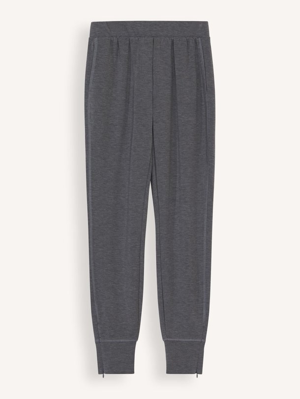Ontdek de Modalmix joggingbroek van My Essential Wardrobe in de kleur grijs bij Orangebag. Op werkdagen voor 21:45 besteld, morgen in huis.