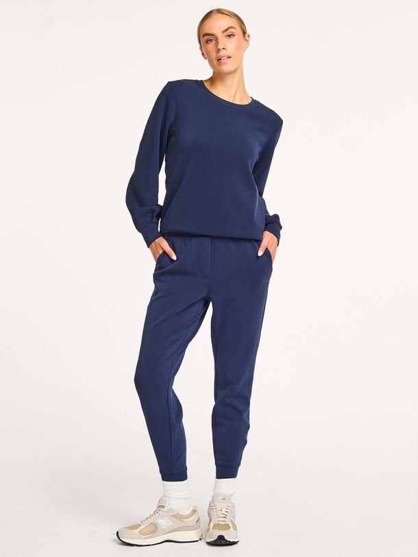 Ontdek de Modalmix super soft joggingbroek van My Essential Wardrobe in de kleur donkerblauw bij Orangebag. Op werkdagen voor 21:45 besteld, morgen in huis.