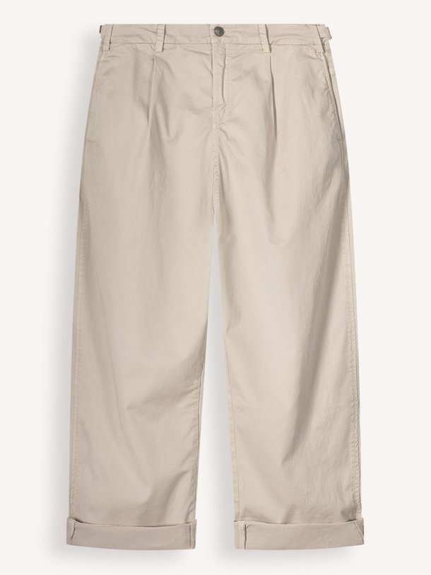 Ontdek de Katoenmix broek van Summum in de kleur beige bij Orangebag. Op werkdagen voor 21:45 besteld, morgen in huis.
