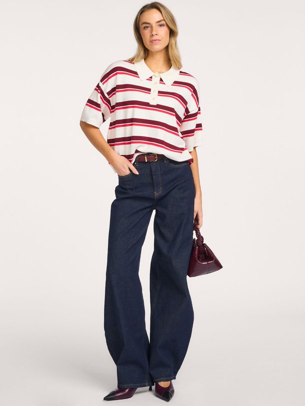 Ontdek de Taia viscosemix trui van Gestuz in de kleur Off-white bij Orangebag. Op werkdagen voor 21:45 besteld, morgen in huis.