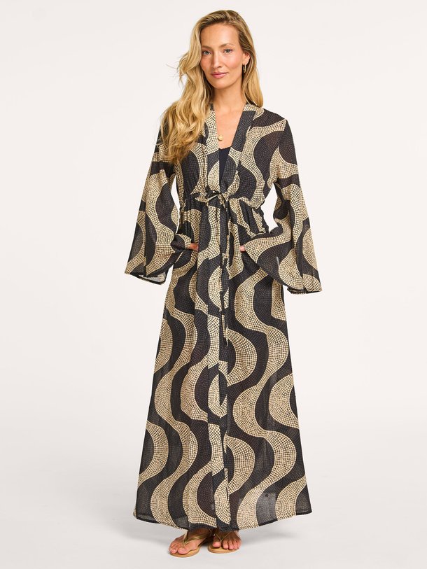 Ontdek de Mila organic cotton maxi jurk van The Belle Of The Beach in de kleur zwart bij Orangebag. Op werkdagen voor 21:45 besteld, morgen in huis.