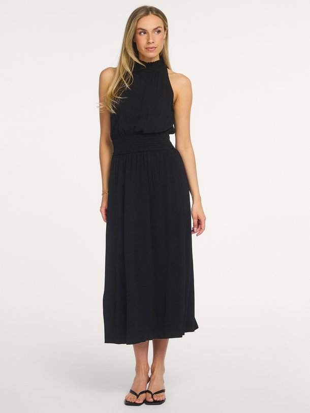 Ontdek de Saumi viscosemix maxi jurk van Samsoe Samsoe in de kleur Zwart bij Orangebag. Op werkdagen voor 21:45 besteld, morgen in huis.