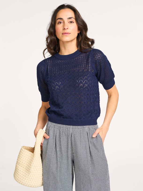 Ontdek de Dulce katoenmix opengewerkte top van La Fee Maraboutee in de kleur donkerblauw bij Orangebag. Op werkdagen voor 21:45 besteld, morgen in huis.