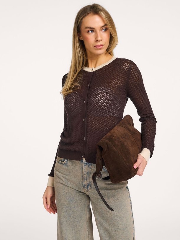 Ontdek de Lue viscose vest van Co'Couture in de kleur Bruin bij Orangebag. Op werkdagen voor 21:45 besteld, morgen in huis.