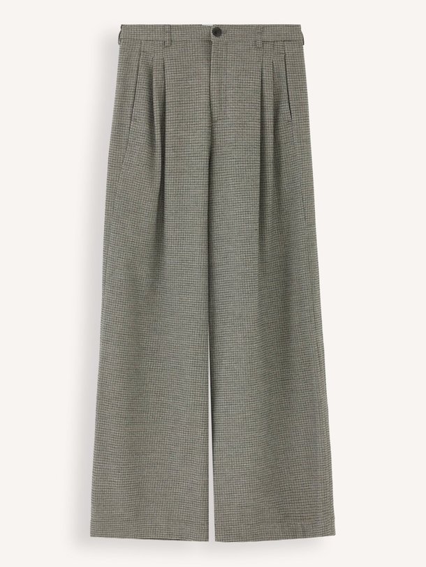 Ontdek de Volkert viscosemix geruite broek van Bellerose in de kleur Bruingrijs bij Orangebag. Op werkdagen voor 21:45 besteld, morgen in huis.
