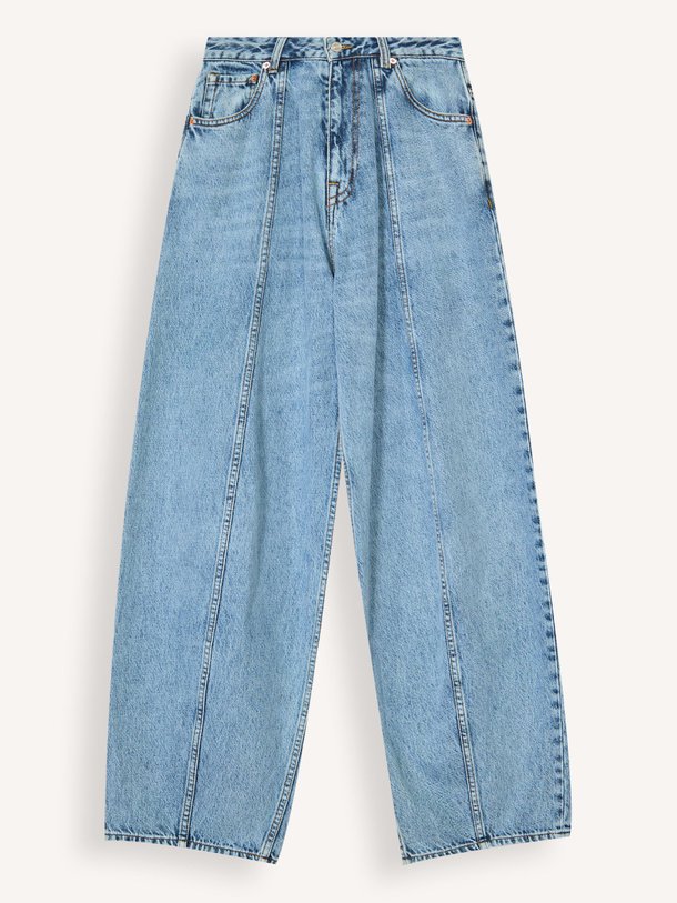 Ontdek de Perl mid waist barrel fit jeans van Bellerose in de kleur Blauw bij Orangebag. Op werkdagen voor 21:45 besteld, morgen in huis.