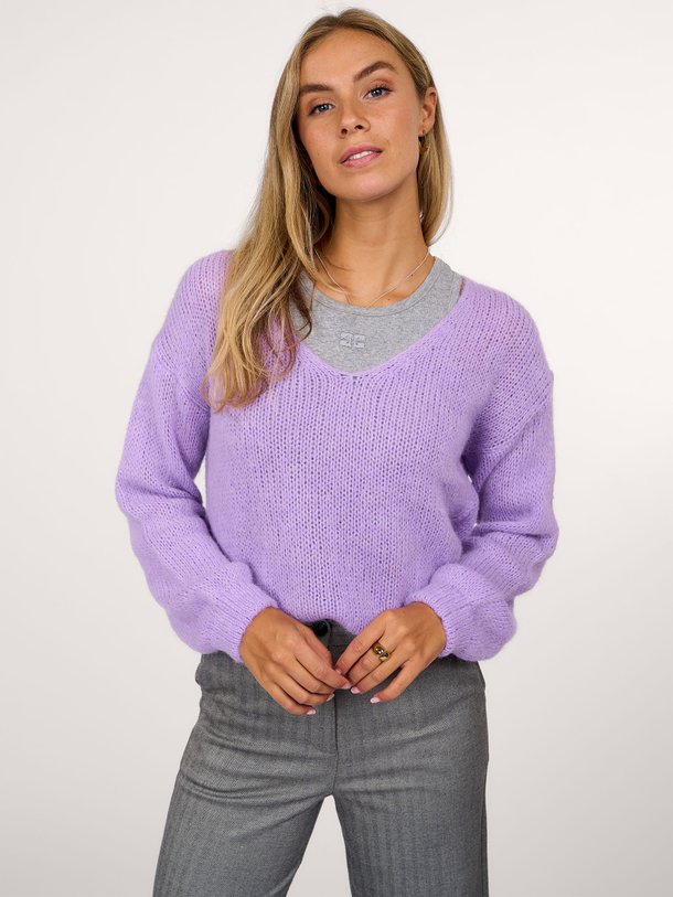 Ontdek de Zimra alpacamix gemêleerde trui van La Fee Maraboutee in de kleur lavendel bij Orangebag. Op werkdagen voor 21:45 besteld, morgen in huis.