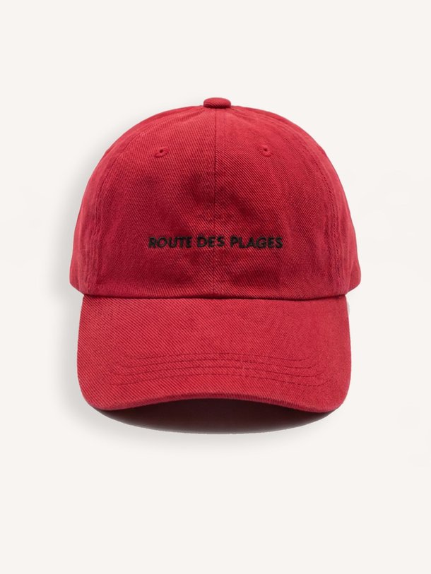 Ontdek de Katoenen pet met borduursel van Alchemist in de kleur Rood bij Orangebag. Op werkdagen voor 21:45 besteld, morgen in huis.