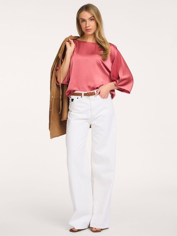 Ontdek de Risette geweven satijnlook top van Dante 6 in de kleur Koraal bij Orangebag. Op werkdagen voor 21:45 besteld, morgen in huis.