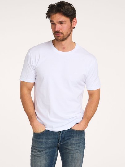 Denham Scissor katoenmix T-shirt - Wit Ontdek de Scissor katoenmix T-shirt van Denham in de kleur Wit bij Orangebag. Op werkdagen voor 21:45 besteld, morgen in huis.