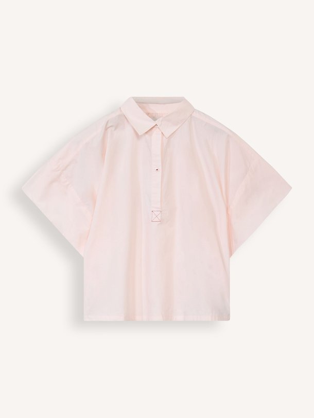 Ontdek de Cairn katoenen top van Bellerose in de kleur lichtroze bij Orangebag. Op werkdagen voor 21:45 besteld, morgen in huis.