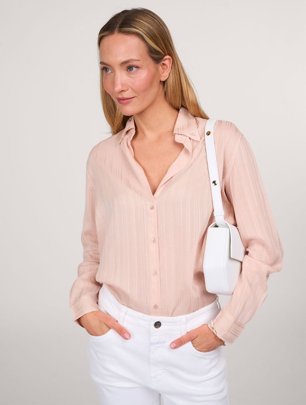 Ontdek de Druyat viscose/katoenmix blouse van Vanessa Bruno in de kleur poeder bij Orangebag. Op werkdagen voor 21:45 besteld, morgen in huis.