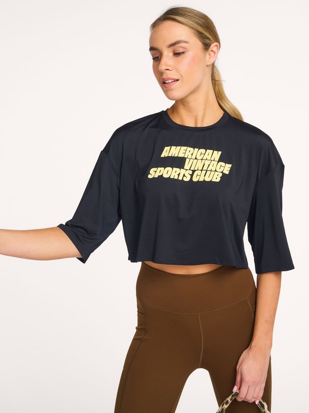 Ontdek de Wozza geweven cropped sport top met print van American Vintage in de kleur Zwart bij Orangebag. Op werkdagen voor 21:45 besteld, morgen in huis.