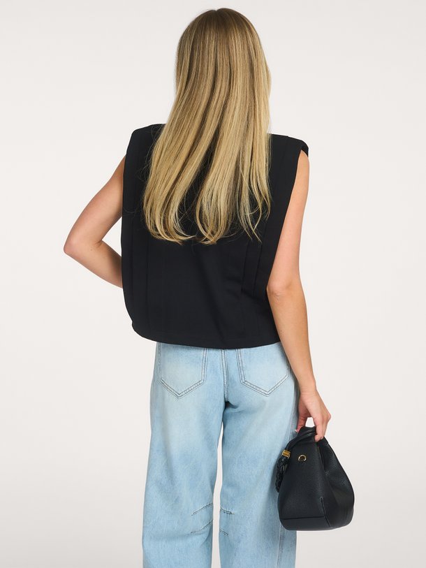 Ontdek de Zelli katoenen top van Co'Couture in de kleur Zwart bij Orangebag. Op werkdagen voor 21:45 besteld, morgen in huis.