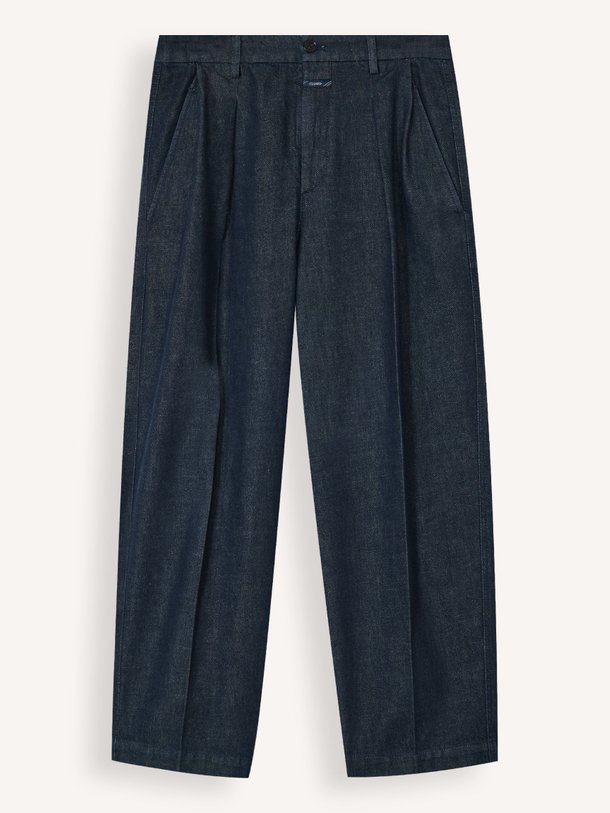 Ontdek de Ruthy mid waist relaxed fit jeans van Closed in de kleur Donkerblauw bij Orangebag. Op werkdagen voor 21:45 besteld, morgen in huis.