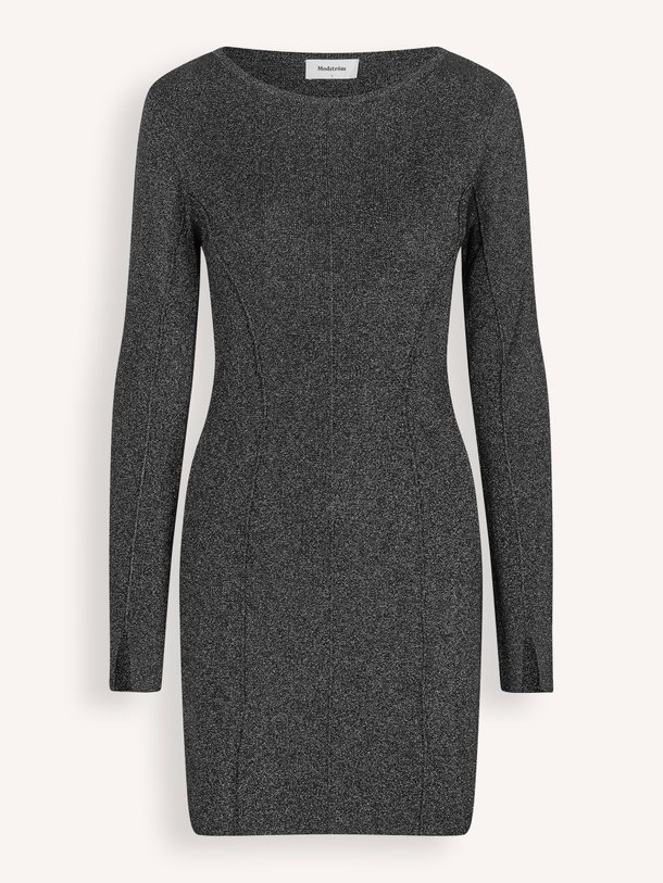 Ontdek de Lucky viscosemix lurex jurk van Modstrom in de kleur donkergrijs bij Orangebag. Op werkdagen voor 21:45 besteld, morgen in huis.