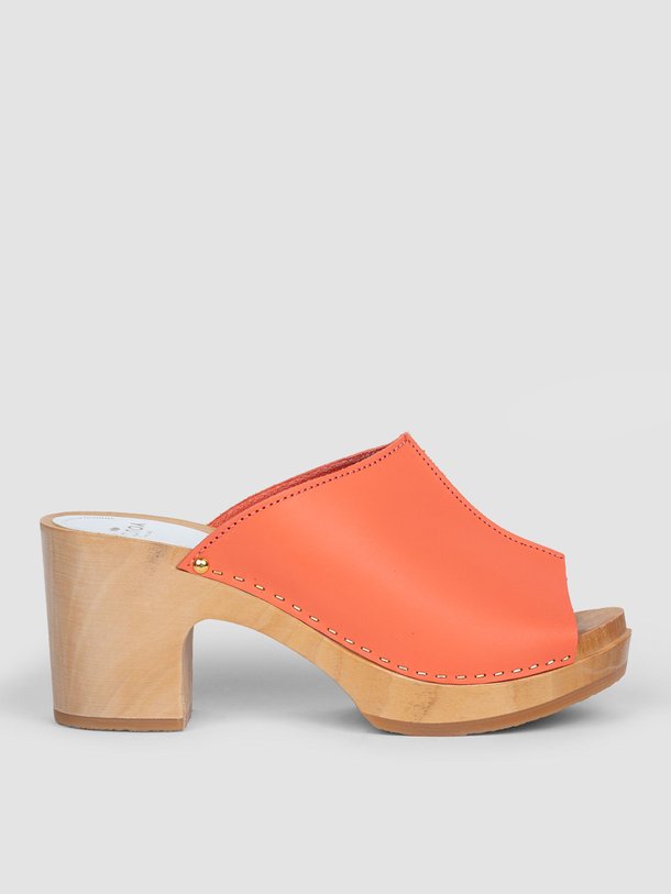 Ontdek de Ydol lederen muiltjes van Sabot YouYou in de kleur koraal bij Orangebag. Op werkdagen voor 21:45 besteld, morgen in huis.