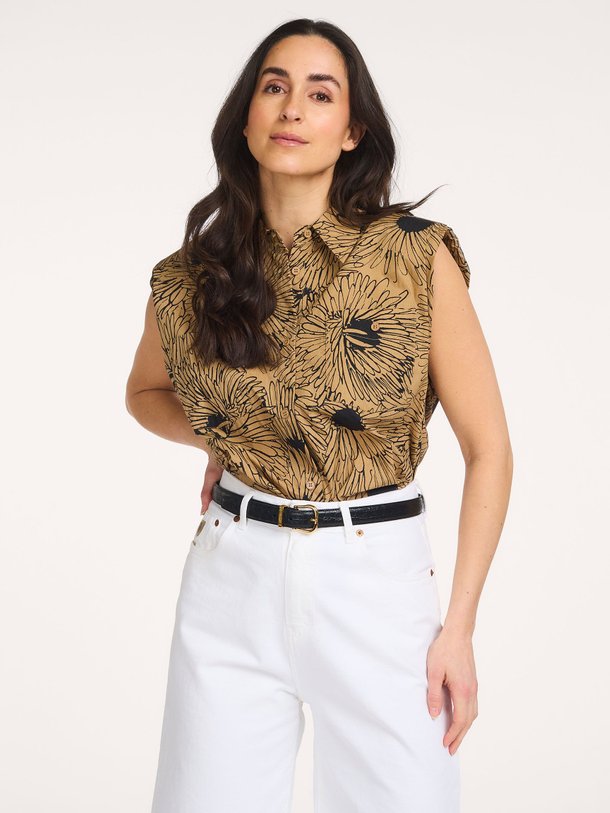 Ontdek de Jol katoenmix blouse van Essentiel Antwerp in de kleur Bruin bij Orangebag. Op werkdagen voor 21:45 besteld, morgen in huis.
