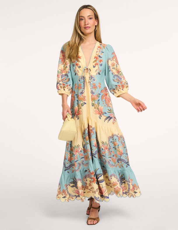 Ontdek de Linnen/viscosemix jurk van Farm Rio in de kleur Geel bij Orangebag. Op werkdagen voor 21:45 besteld, morgen in huis.