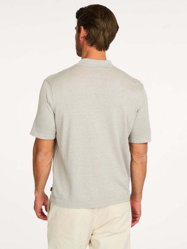 Boss Amicino 10278138 01 Ontdek de Amicino 10278138 01 van Boss bij Orangebag. Op werkdagen voor 21:45 besteld, morgen in huis.