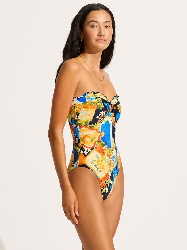 Ontdek de Ciao Bella Bandeau One Piece van Seafolly in de kleur blauw bij Orangebag. Op werkdagen voor 21:45 besteld, morgen in huis.