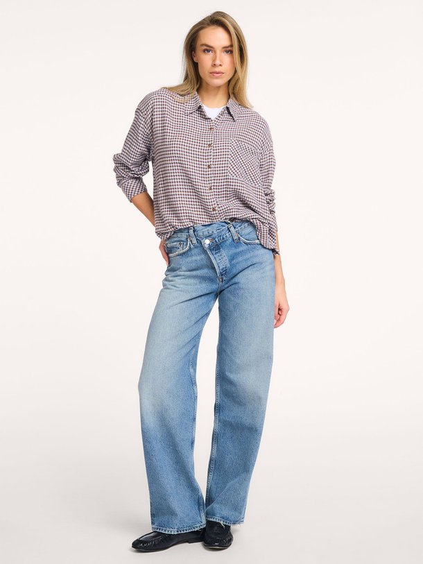 Ontdek de Arc Criss Cross mid waist loose fit jeans van Agolde in de kleur Blauw bij Orangebag. Op werkdagen voor 21:45 besteld, morgen in huis.