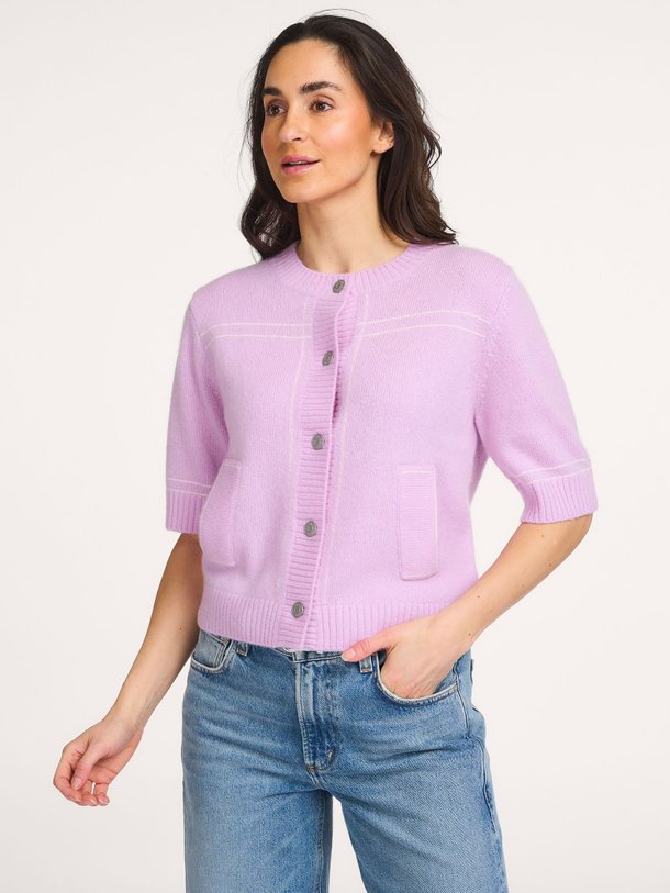 Ontdek de Wol/cashmeremix vest van Repeat in de kleur Lila bij Orangebag. Op werkdagen voor 21:45 besteld, morgen in huis.