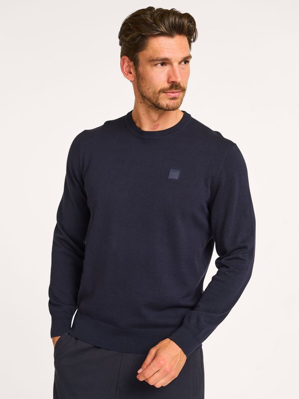 Ontdek de Kanovano katoen/cashmeremix trui van Boss in de kleur donkerblauw bij Orangebag. Op werkdagen voor 21:45 besteld, morgen in huis.