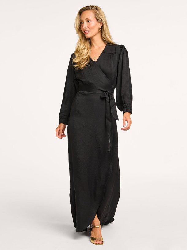 Ontdek de Helena geweven maxi overslagjurk van The Belle Of The Beach in de kleur zwart bij Orangebag. Op werkdagen voor 21:45 besteld, morgen in huis.