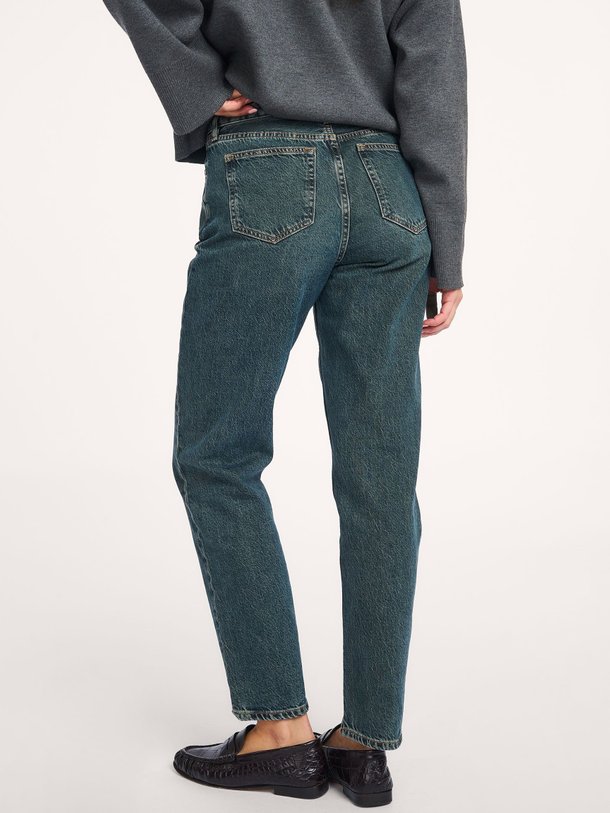 Ontdek de Samarianne mid waist straight cropped jeans van Samsoe Samsoe in de kleur Donkerblauw bij Orangebag. Op werkdagen voor 21:45 besteld, morgen in huis.