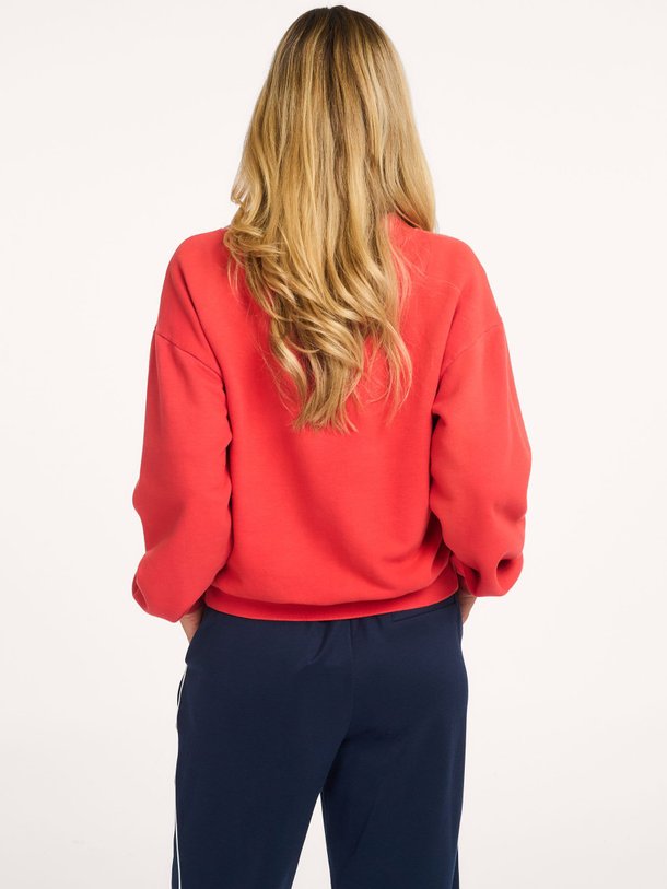 Ontdek de Ultra organic cotton sweater met logo van Modstrom in de kleur Oranje bij Orangebag. Op werkdagen voor 21:45 besteld, morgen in huis.