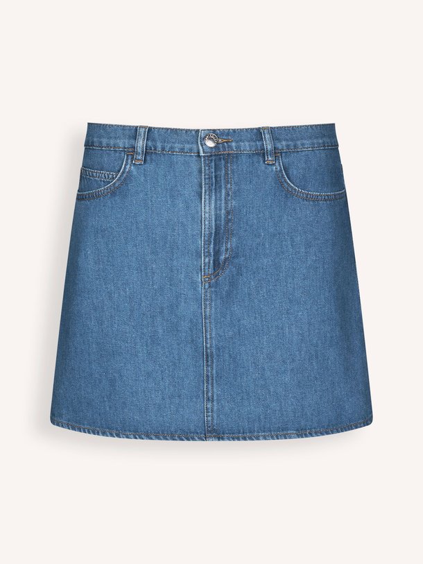 Ontdek de Kena denim mini rok van Modstrom in de kleur blauw bij Orangebag. Op werkdagen voor 21:45 besteld, morgen in huis.