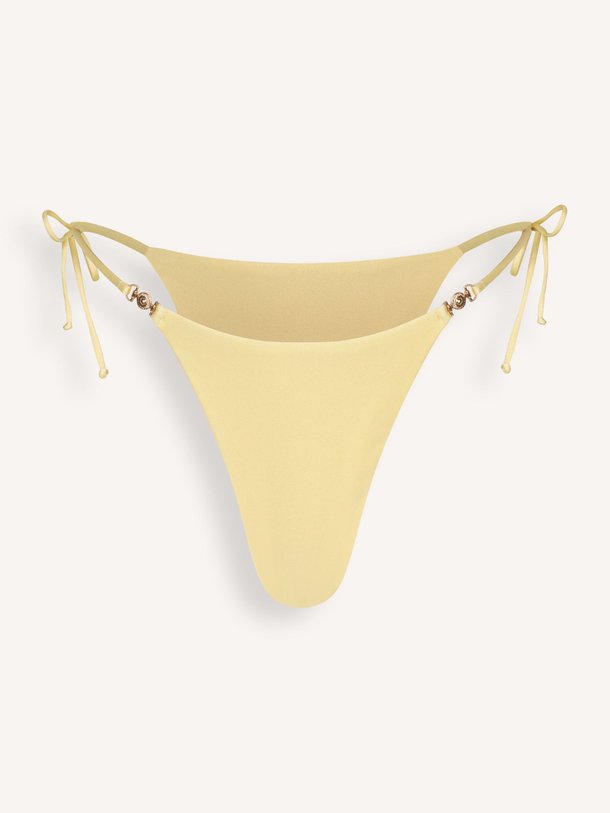 The Lola Club Jenna bikinislip - Geel Ontdek de Jenna bikinislip van The Lola Club in de kleur Geel bij Orangebag. Op werkdagen voor 21:45 besteld, morgen in huis.