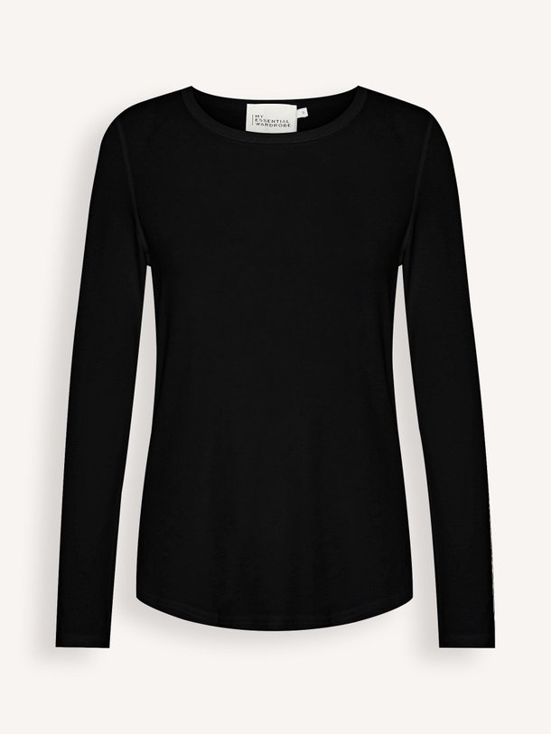 Ontdek de Modal top van My Essential Wardrobe in de kleur zwart bij Orangebag. Op werkdagen voor 21:45 besteld, morgen in huis.