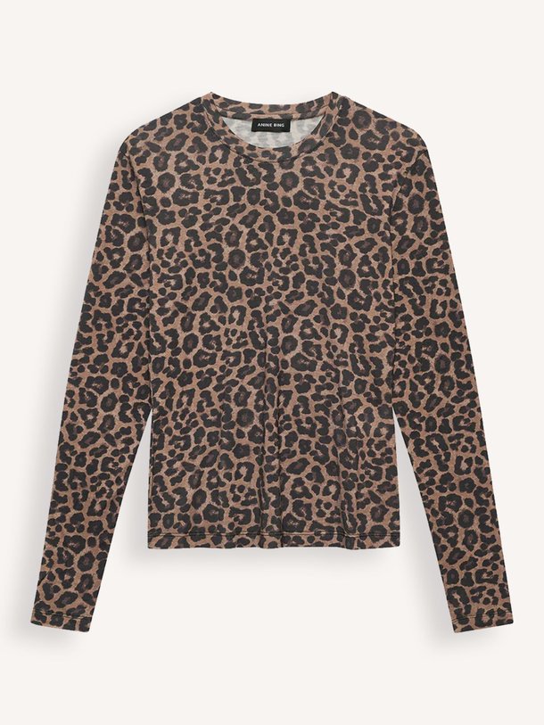 Ontdek de Sylvie lyocell/wolmix leopard longsleeve van Anine Bing in de kleur Bruin bij Orangebag. Op werkdagen voor 21:45 besteld, morgen in huis.