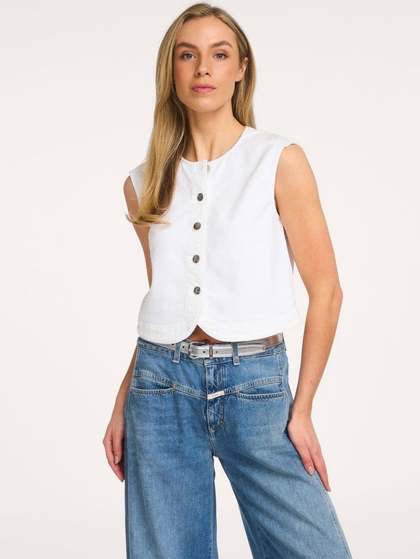 Ontdek de Denim gilet van Closed in de kleur Wit bij Orangebag. Op werkdagen voor 21:45 besteld, morgen in huis.