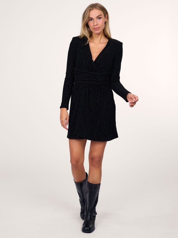 Ontdek de Cadix geweven jurk met lurex van Suncoo in de kleur zwart bij Orangebag. Op werkdagen voor 21:45 besteld, morgen in huis.
