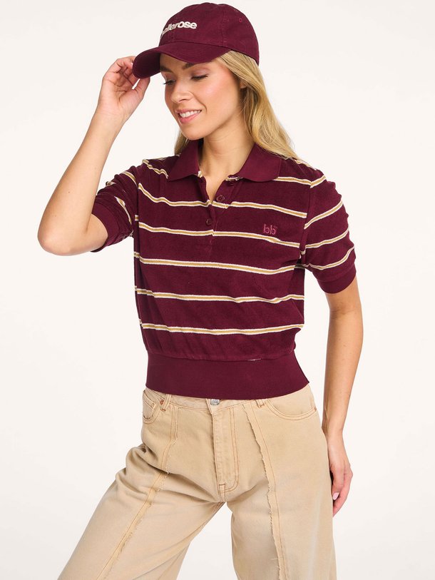 Ontdek de Crixus katoenmix gestreepte polo top van Bellerose in de kleur Bordeauxrood bij Orangebag. Op werkdagen voor 21:45 besteld, morgen in huis.