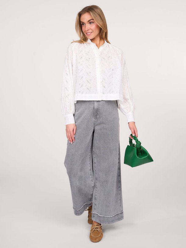 Ontdek de Eleni high waist wide leg jeans van Frnch in de kleur grijs bij Orangebag. Op werkdagen voor 21:45 besteld, morgen in huis.