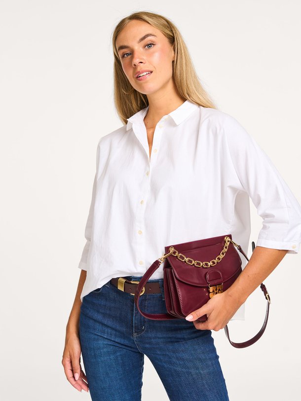 Ontdek de Norel katoenen poplin blouse van By-Bar in de kleur wit bij Orangebag. Op werkdagen voor 21:45 besteld, morgen in huis.