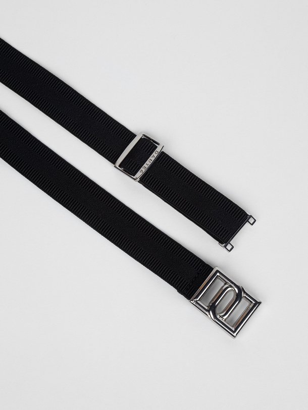 Ontdek de Monogram Petite elastische riem van Dante 6 in de kleur zwart bij Orangebag. Op werkdagen voor 21:45 besteld, morgen in huis.