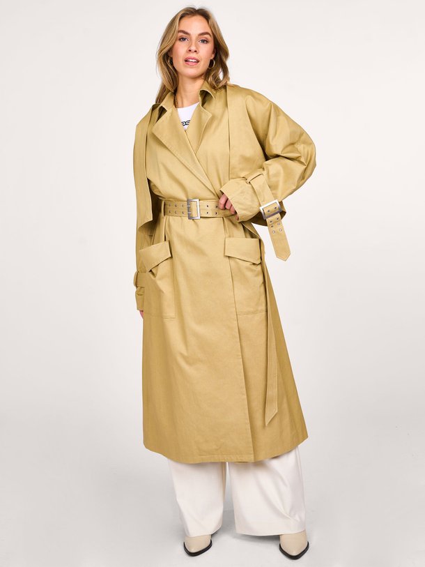 Ontdek de Souri katoenmix trenchcoat van Gestuz in de kleur beige bij Orangebag. Op werkdagen voor 21:45 besteld, morgen in huis.