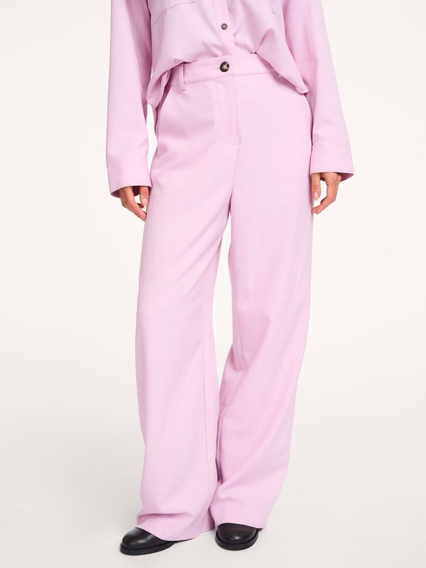 Ontdek de Sophie linnenmix broek van Modstrom in de kleur Roze bij Orangebag. Op werkdagen voor 21:45 besteld, morgen in huis.