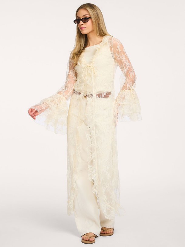 Ontdek de Anastasia geweven kanten kimono van Sofie Schnoor in de kleur Off-white bij Orangebag. Op werkdagen voor 21:45 besteld, morgen in huis.