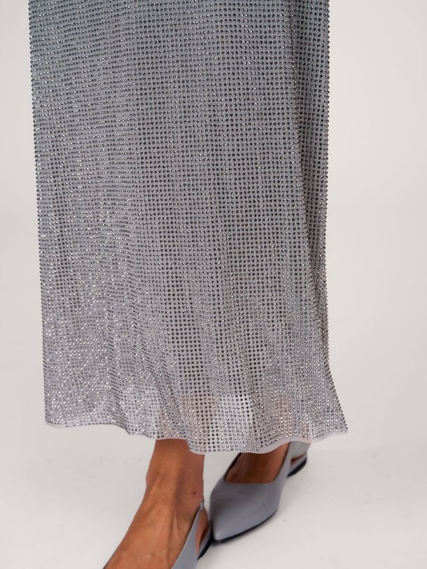 Ontdek de Sahannan geweven rok met strass van Samsoe Samsoe in de kleur zilverkleur bij Orangebag. Op werkdagen voor 21:45 besteld, morgen in huis.