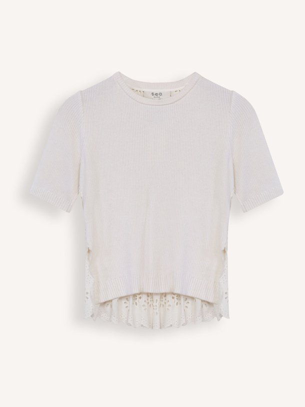 Sea New York Lennon - Wolmix Top Met Geweven Broderie - Crème Ontdek de Lennon wolmix top met geweven broderie van Sea New York in de kleur crème bij Orangebag. Op werkdagen voor 21:45 besteld, morgen in huis.