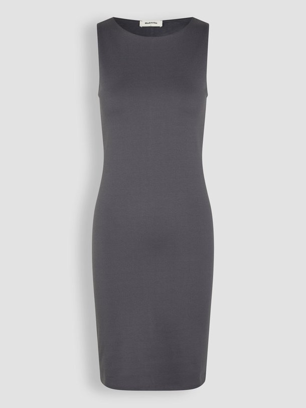 Ontdek de Hakan viscosemix jersey jurk van Modstrom in de kleur grijs bij Orangebag. Op werkdagen voor 21:45 besteld, morgen in huis.