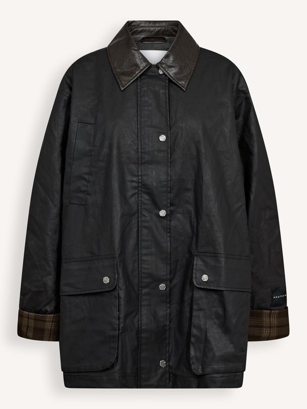 Haute L'Amitié Oily Hunters Jacket Ontdek de Oily Hunters Jacket van Haute L'Amitié bij Orangebag. Op werkdagen voor 21:45 besteld, morgen in huis.