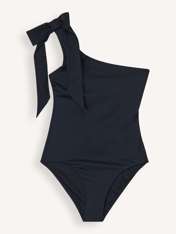 Ontdek de Beau One Shoulder One Piece van Seafolly in de kleur zwart bij Orangebag. Op werkdagen voor 21:45 besteld, morgen in huis.